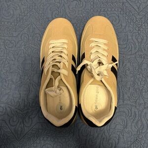 Dreamgirl Beige and Black Women's Sneakers